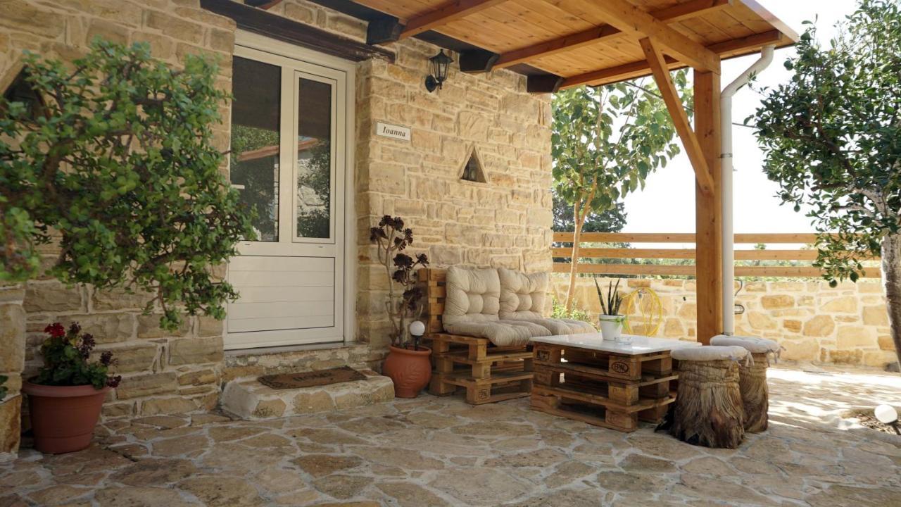 Studio Ioanna - Oasis Holiday Houses Κόκκινος Πύργος Εξωτερικό φωτογραφία